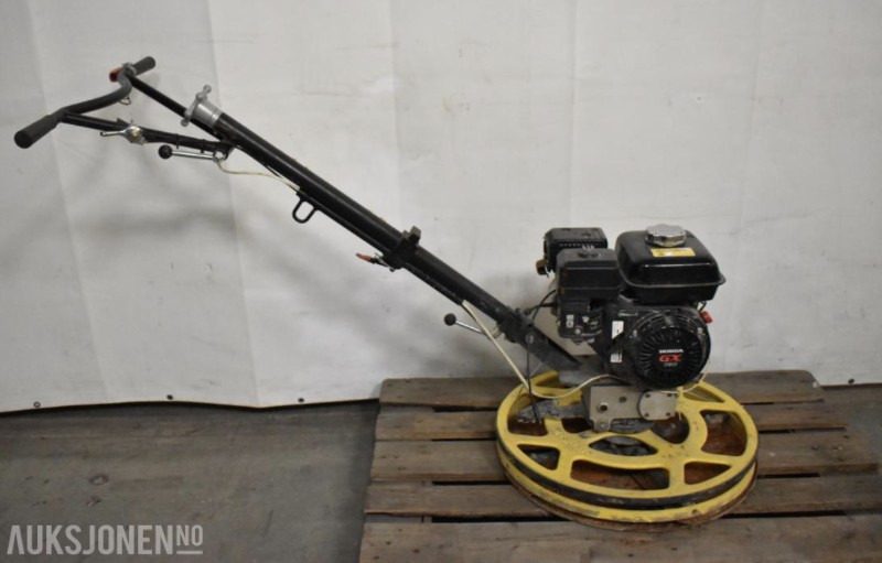 2010 Betonghelikopter Masalta MT24 - ציוד בנייה: תמונה 1 2010 Betonghelikopter Masalta MT24 - ציוד בנייה: תמונה 1