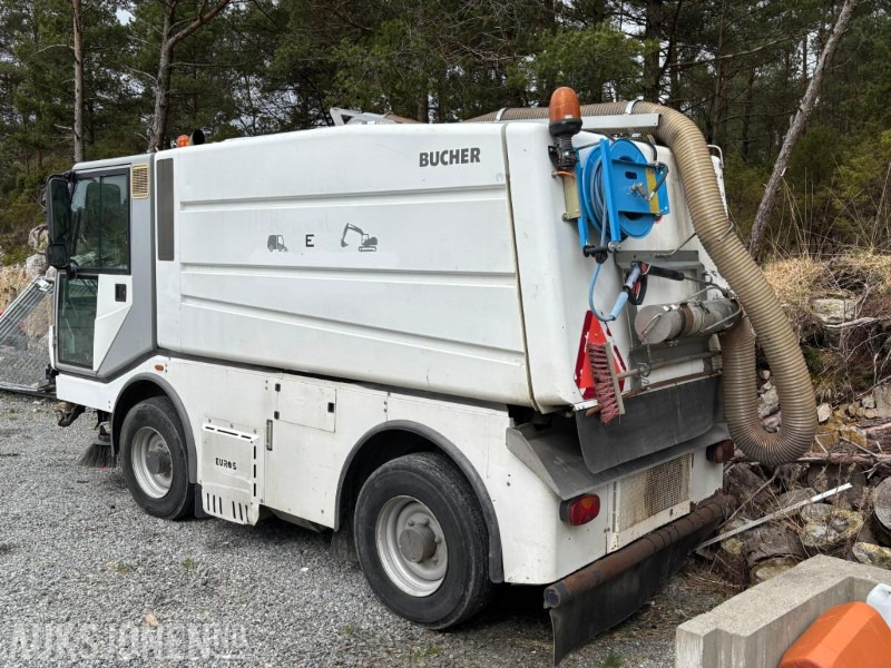 2010 Bucher CityCat 5000 feiebil / kostebil - כלי רכב עירוני/ מיוחד: תמונה 4 2010 Bucher CityCat 5000 feiebil / kostebil - כלי רכב עירוני/ מיוחד: תמונה 4