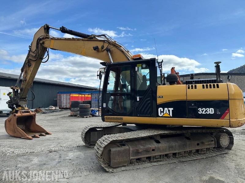 2010 CAT 323D GRAVEMASKIN - 14167 TIMER - מחפר: תמונה 1 2010 CAT 323D GRAVEMASKIN - 14167 TIMER - מחפר: תמונה 1