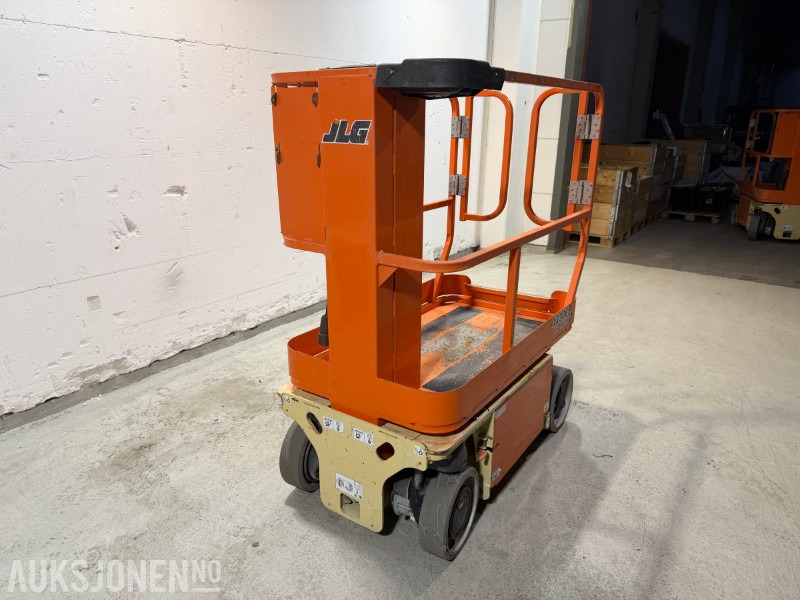 2011 JLG 1230ES Elektrisk mastelift med 5,6 m arbeidshøyde - פלטפורמה אווירית: תמונה 4 2011 JLG 1230ES Elektrisk mastelift med 5,6 m arbeidshøyde - פלטפורמה אווירית: תמונה 4