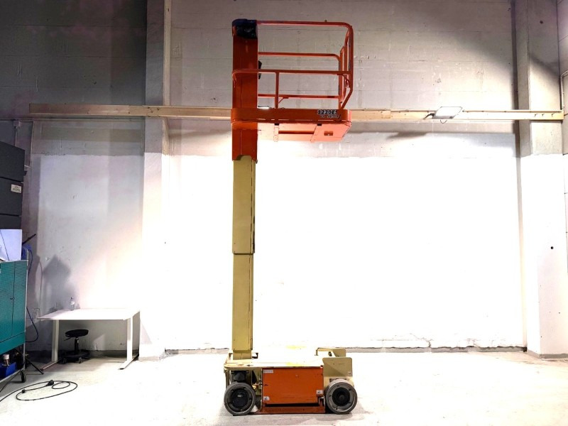 2011 JLG 1230ES Elektrisk mastelift med 5,6 m arbeidshøyde - פלטפורמה אווירית: תמונה 1 2011 JLG 1230ES Elektrisk mastelift med 5,6 m arbeidshøyde - פלטפורמה אווירית: תמונה 1