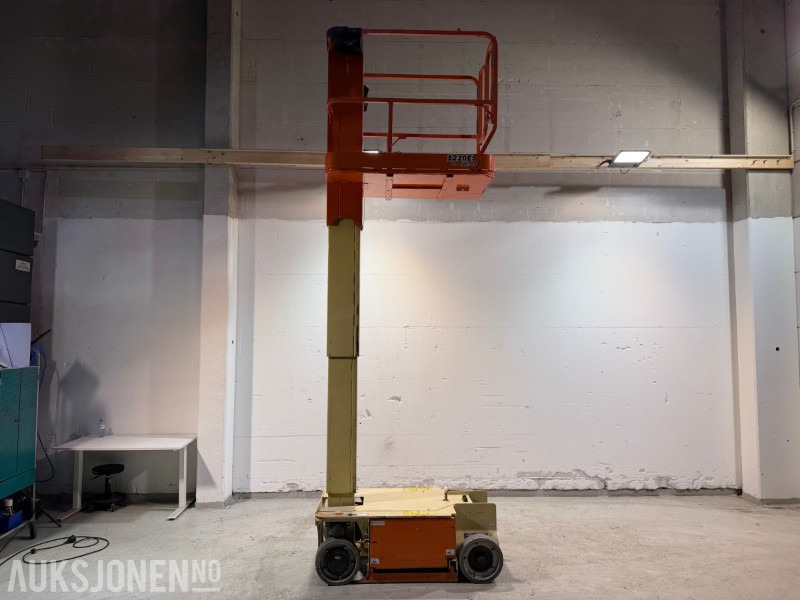 2011 JLG 1230ES Elektrisk mastelift med 5,6 m arbeidshøyde - פלטפורמה אווירית: תמונה 3 2011 JLG 1230ES Elektrisk mastelift med 5,6 m arbeidshøyde - פלטפורמה אווירית: תמונה 3