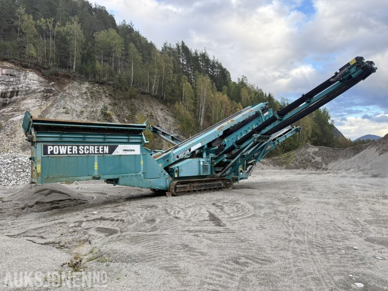 2011 Powerscreen Chieftain 1700 – 2011 modell - 4 Fraksjoner – kun 450 timer - משקף: תמונה 1 2011 Powerscreen Chieftain 1700 – 2011 modell - 4 Fraksjoner – kun 450 timer - משקף: תמונה 1