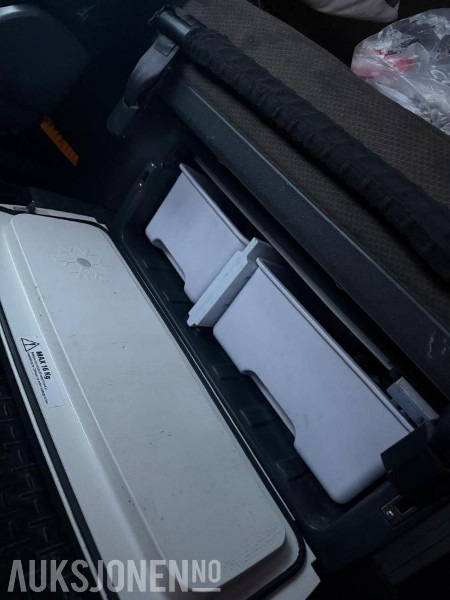 מוביל מכולות/ משאית החלפת גוף 2011 Scania R480 LB6X2HNB – 491 hk – EU-godkjent til 24/09/2026: תמונה 39 מוביל מכולות/ משאית החלפת גוף 2011 Scania R480 LB6X2HNB – 491 hk – EU-godkjent til 24/09/2026: תמונה 39