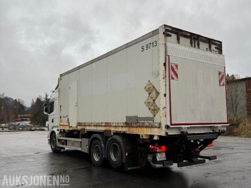 מוביל מכולות/ משאית החלפת גוף 2011 Scania R480 LB6X2HNB – 491 hk – EU-godkjent til 24/09/2026: תמונה 7 מוביל מכולות/ משאית החלפת גוף 2011 Scania R480 LB6X2HNB – 491 hk – EU-godkjent til 24/09/2026: תמונה 7