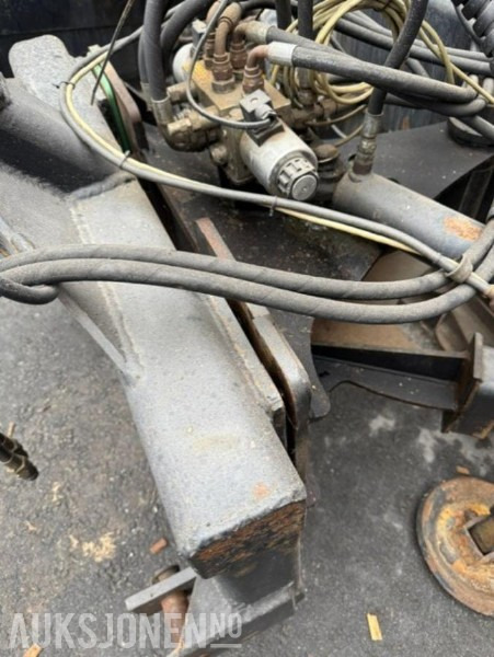 2011 Stark ua 4800 Stark UA 4800 - מכונה חקלאית: תמונה 5 2011 Stark ua 4800 Stark UA 4800 - מכונה חקלאית: תמונה 5