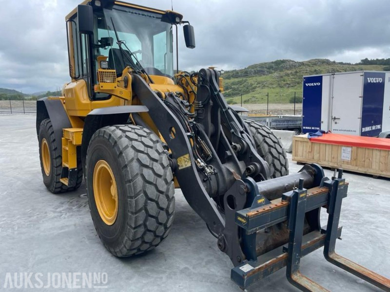 2011 VOLVO L60F HJULLASTER - SPAKSTYRING - NYE DEKK - BBS - 3-4 FUNKSJON - PALLEGAFLER - SKUFFE - KAMERA - MYE PÅKOSTET! - מעמיס גלגלים: תמונה 2 2011 VOLVO L60F HJULLASTER - SPAKSTYRING - NYE DEKK - BBS - 3-4 FUNKSJON - PALLEGAFLER - SKUFFE - KAMERA - MYE PÅKOSTET! - מעמיס גלגלים: תמונה 2