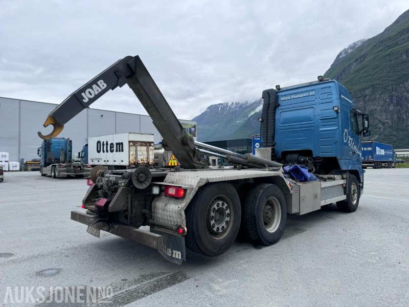 2011 Volvo FH 13 - 540 - Krokbil - Brøyterigget - Fjernstyrt JOAB krokløft - S90 sandstrøere - משאית הרמת וו: תמונה 4 2011 Volvo FH 13 - 540 - Krokbil - Brøyterigget - Fjernstyrt JOAB krokløft - S90 sandstrøere - משאית הרמת וו: תמונה 4