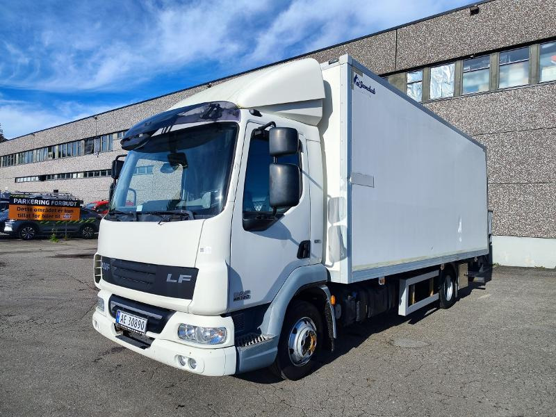 2012 DAF LF 45.180 / Zepro 1500 løftelem / Sidedør på skap - משאית תיבה: תמונה 1 2012 DAF LF 45.180 / Zepro 1500 løftelem / Sidedør på skap - משאית תיבה: תמונה 1