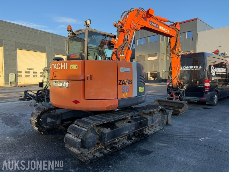 2012 Hitachi ZX 85US-3 - ROTOTILT - SENTRALSMØRING - BUNKRINGSPUMPE - מחפר: תמונה 3 2012 Hitachi ZX 85US-3 - ROTOTILT - SENTRALSMØRING - BUNKRINGSPUMPE - מחפר: תמונה 3