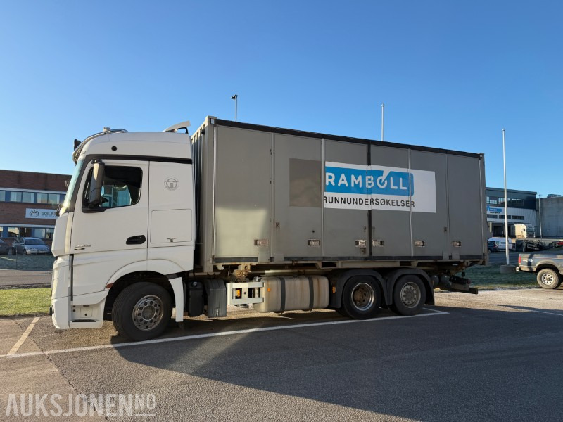 2012 Mercedes-Benz ACTROS 2545 Containerbil - EU godkjent til Juli 2026 - Ryggekamera - מוביל מכולות/ משאית החלפת גוף: תמונה 2 2012 Mercedes-Benz ACTROS 2545 Containerbil - EU godkjent til Juli 2026 - Ryggekamera - מוביל מכולות/ משאית החלפת גוף: תמונה 2