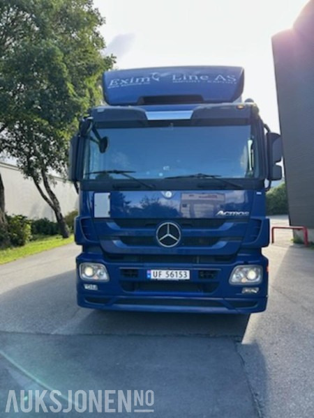 2012 Mercedes-Benz ACTROS skapbil/thermo med frys - Bilen har full service historikk - 573000 km. - משאית תיבה: תמונה 2 2012 Mercedes-Benz ACTROS skapbil/thermo med frys - Bilen har full service historikk - 573000 km. - משאית תיבה: תמונה 2