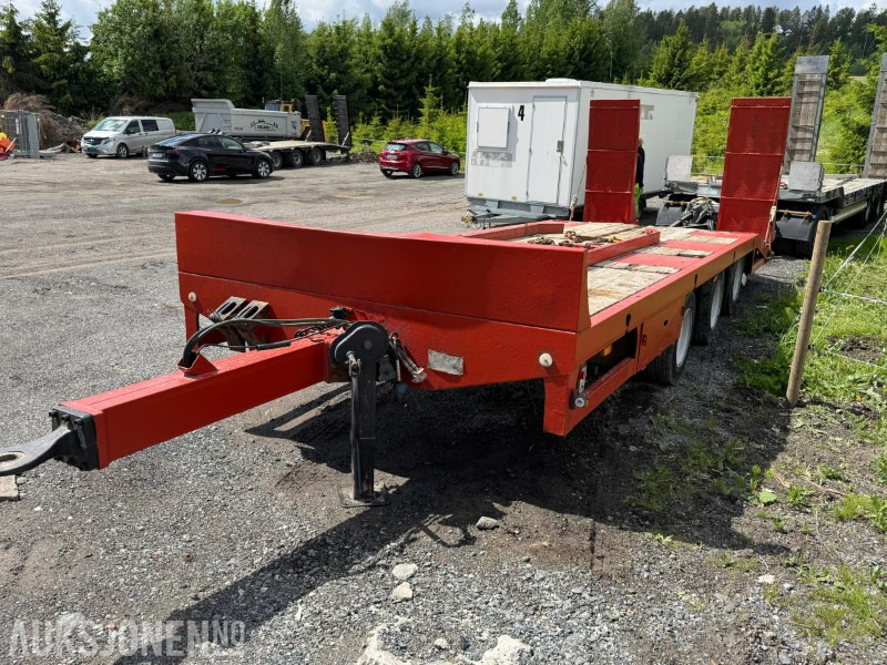 2012 Predator 3-akslet maskinsemi / 20t nyttelast / maskinhenger / kjøreramper - קרון נגרר: תמונה 1 2012 Predator 3-akslet maskinsemi / 20t nyttelast / maskinhenger / kjøreramper - קרון נגרר: תמונה 1