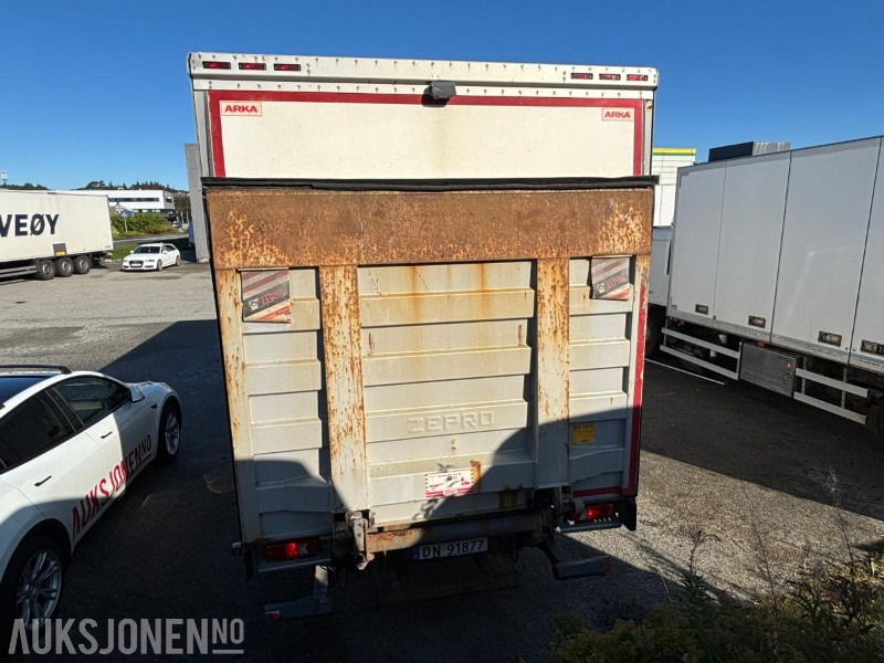 2012 Volvo FL-290 Skapbil med sideåpning. Bakløft. Zepro baklem. - משאית תיבה: תמונה 4 2012 Volvo FL-290 Skapbil med sideåpning. Bakløft. Zepro baklem. - משאית תיבה: תמונה 4