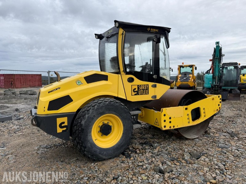 2013 Bomag BW 177 D-5 VALS 1880 TIMER. - רולר: תמונה 5 2013 Bomag BW 177 D-5 VALS 1880 TIMER. - רולר: תמונה 5