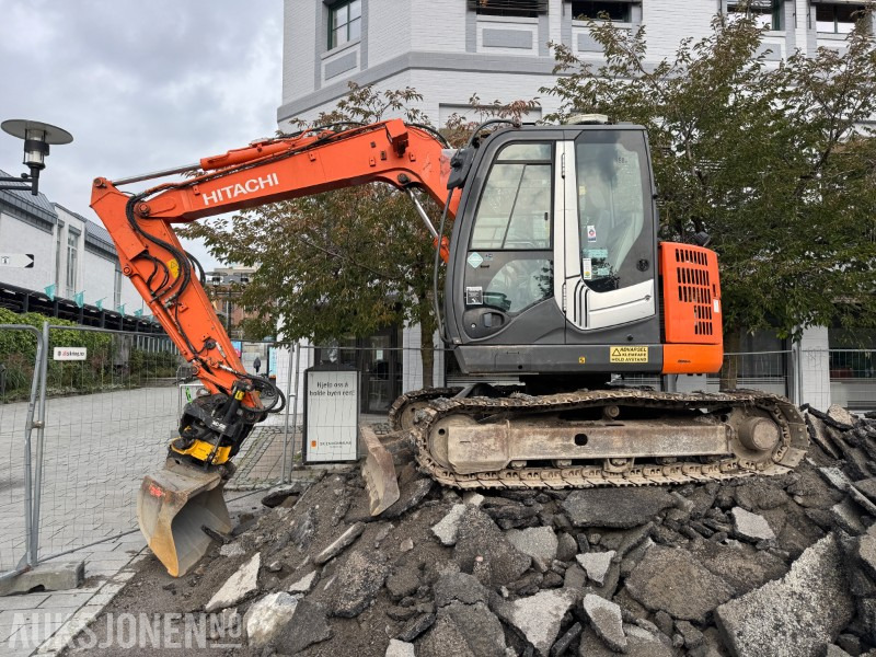 2013 Hitachi ZX85US-3 - Beltegraver - Gravemaskin - Engcon tiltrotator - מחפר: תמונה 2 2013 Hitachi ZX85US-3 - Beltegraver - Gravemaskin - Engcon tiltrotator - מחפר: תמונה 2