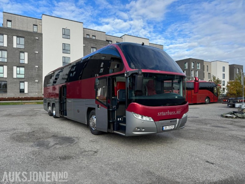 2013 MAN NEOPLAN Cityliner EEV-Nylig EU-godkjent - 53 seter - 615222km -turbuss - אוטובוס: תמונה 2 2013 MAN NEOPLAN Cityliner EEV-Nylig EU-godkjent - 53 seter - 615222km -turbuss - אוטובוס: תמונה 2