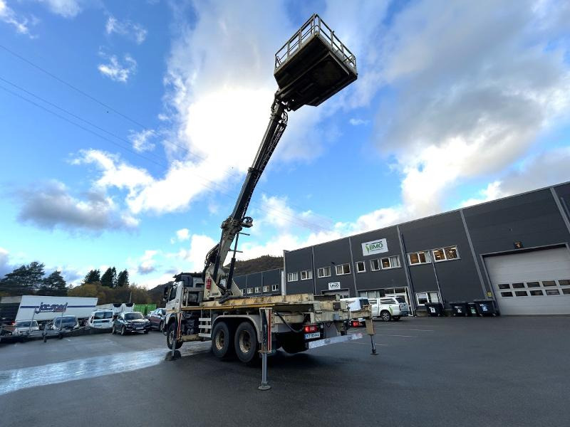 2013 Volvo FMX 370 6X4 med NORMET Esslift 1000 plattform / korg - nylig EU godkjent - כלי רכב עירוני/ מיוחד: תמונה 4 2013 Volvo FMX 370 6X4 med NORMET Esslift 1000 plattform / korg - nylig EU godkjent - כלי רכב עירוני/ מיוחד: תמונה 4