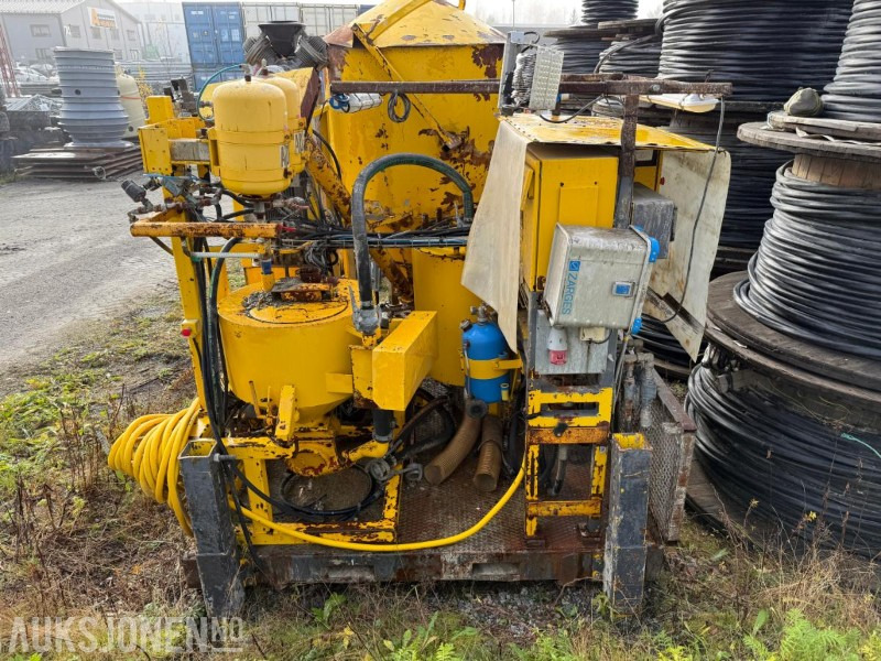 2014 Atlas Copco Unigrout Rig Smart M2 E45 / Injeksjonsplattform - ציוד בנייה: תמונה 5 2014 Atlas Copco Unigrout Rig Smart M2 E45 / Injeksjonsplattform - ציוד בנייה: תמונה 5