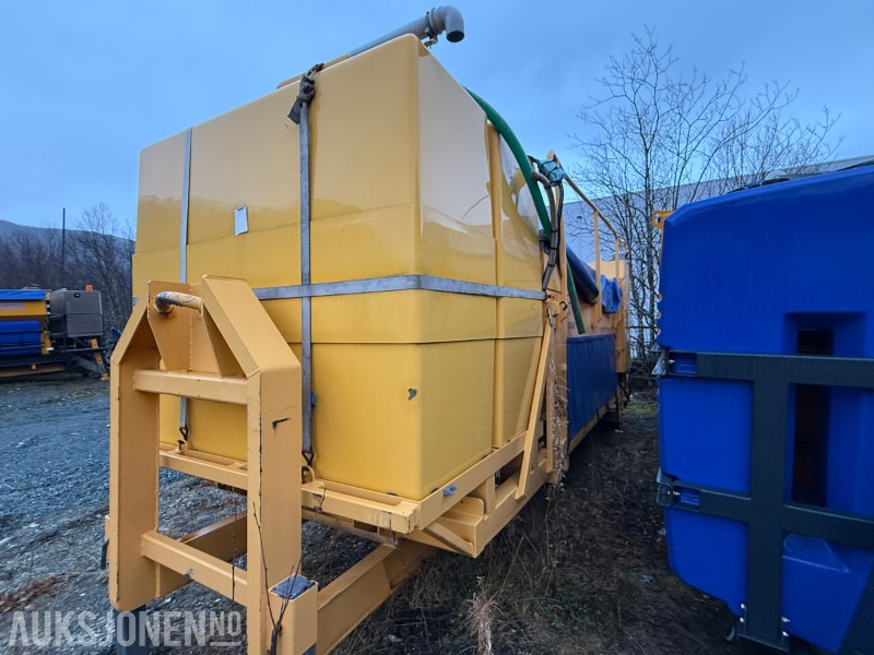 2014 Falköping C-7 LTFV Fastsandspreder på krokramme - משאית: תמונה 3 2014 Falköping C-7 LTFV Fastsandspreder på krokramme - משאית: תמונה 3