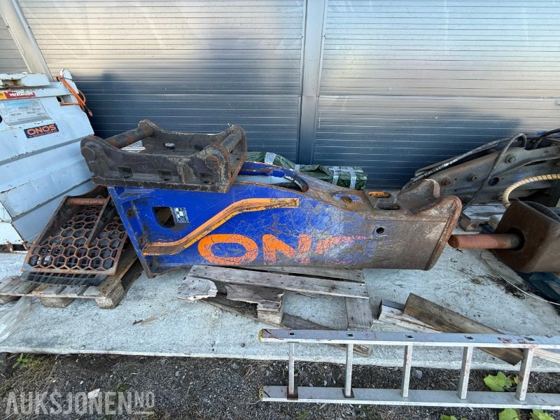 2014 Furukawa FXJ-375 dele-hammer - ציוד בנייה: תמונה 1 2014 Furukawa FXJ-375 dele-hammer - ציוד בנייה: תמונה 1