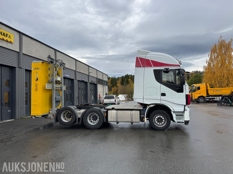 2014 Iveco AC 440 TY/PT - Putebil med Stuer Egghe trafikksikringssystem - כלי רכב עירוני/ מיוחד, יחידת טרקטור: תמונה 4 2014 Iveco AC 440 TY/PT - Putebil med Stuer Egghe trafikksikringssystem - כלי רכב עירוני/ מיוחד, יחידת טרקטור: תמונה 4