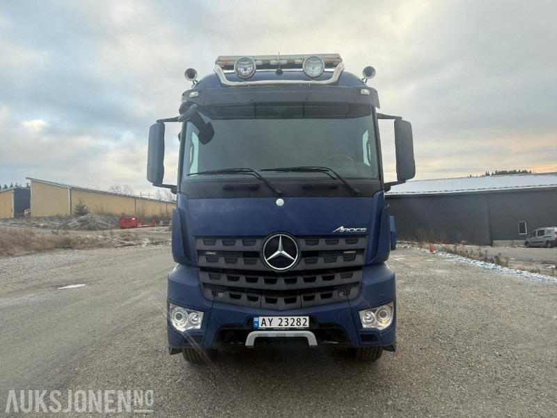 2014 Mercedes-Benz Arocs KROKBIL M/DUMPERKASSE EURO 6 SERVICEHISTORIKK NYLIG EU-GODKJENT 510HK - משאית הרמת וו: תמונה 3 2014 Mercedes-Benz Arocs KROKBIL M/DUMPERKASSE EURO 6 SERVICEHISTORIKK NYLIG EU-GODKJENT 510HK - משאית הרמת וו: תמונה 3