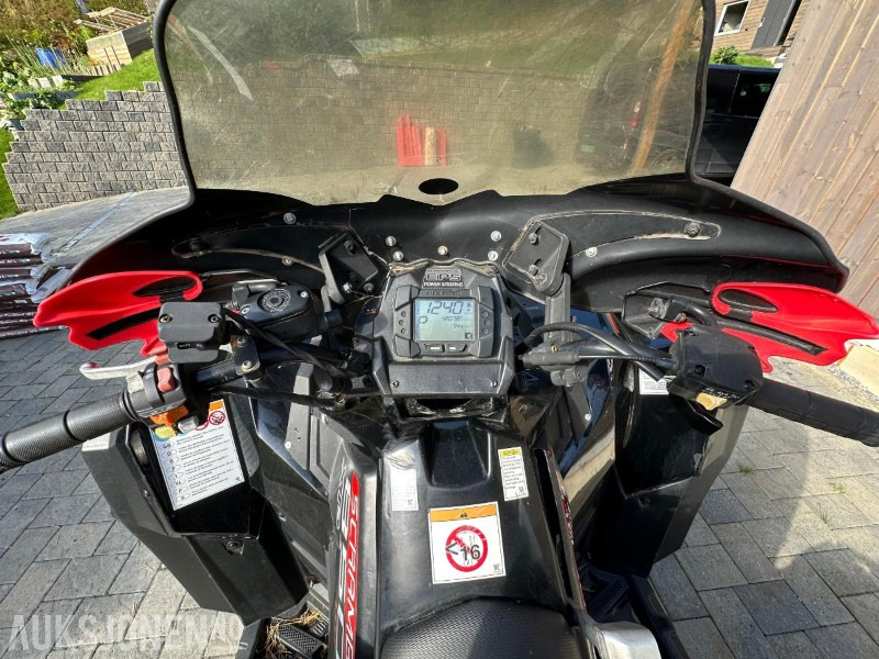 2014 Polaris Scrambler 4x4 - טרקטור חקלאי: תמונה 2 2014 Polaris Scrambler 4x4 - טרקטור חקלאי: תמונה 2
