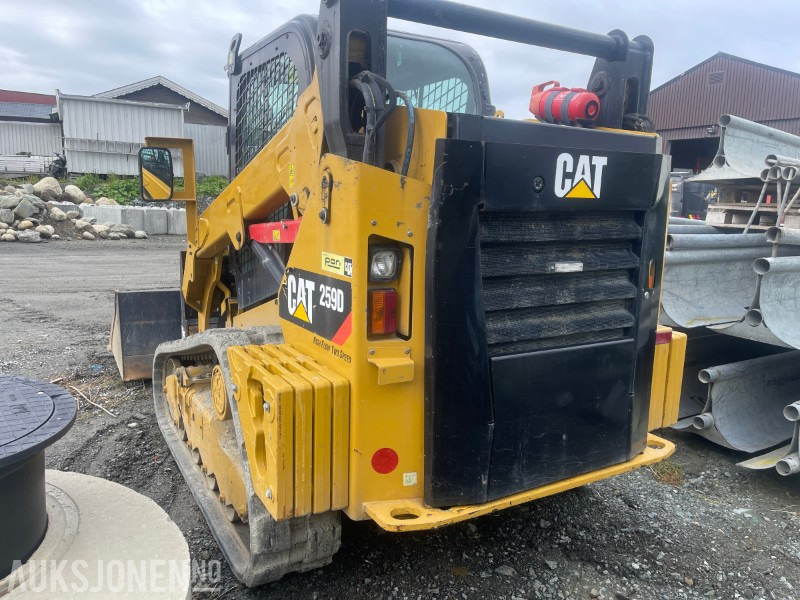 2015 Cat 259D kompakt belte-laster - מעמיס היגוי החלקה: תמונה 3 2015 Cat 259D kompakt belte-laster - מעמיס היגוי החלקה: תמונה 3