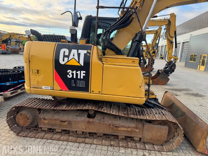 2015 Cat 311F GRAVEMASKIN, ROTOTILT, PUSSESKUFFE, SENTRALSMØRING - מחפר: תמונה 4 2015 Cat 311F GRAVEMASKIN, ROTOTILT, PUSSESKUFFE, SENTRALSMØRING - מחפר: תמונה 4