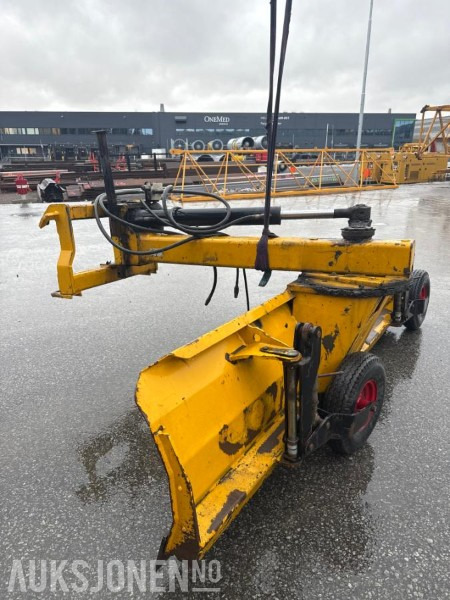 2015 Dalen 1720 - מכונה חקלאית: תמונה 1 2015 Dalen 1720 - מכונה חקלאית: תמונה 1