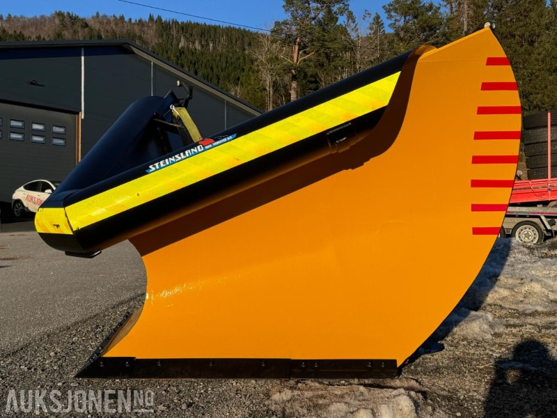 2015 Steinsland SP 2700 - Spissplog med paralellogram - Feste for brøyteplate - Nymalt - מכונה חקלאית: תמונה 1 2015 Steinsland SP 2700 - Spissplog med paralellogram - Feste for brøyteplate - Nymalt - מכונה חקלאית: תמונה 1