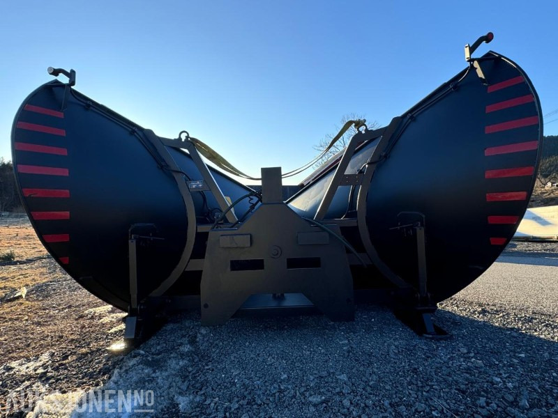 2015 Steinsland SP 2700 - Spissplog med paralellogram - Feste for brøyteplate - Nymalt - מכונה חקלאית: תמונה 5 2015 Steinsland SP 2700 - Spissplog med paralellogram - Feste for brøyteplate - Nymalt - מכונה חקלאית: תמונה 5