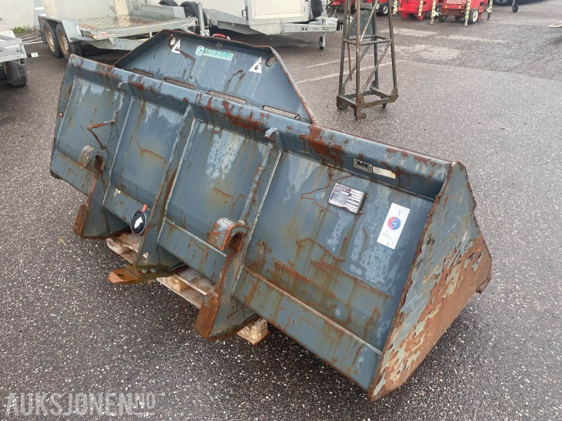 2015 Tre Emme PF135.CDC skuffe – 1350 liter - ציוד בנייה: תמונה 3 2015 Tre Emme PF135.CDC skuffe – 1350 liter - ציוד בנייה: תמונה 3