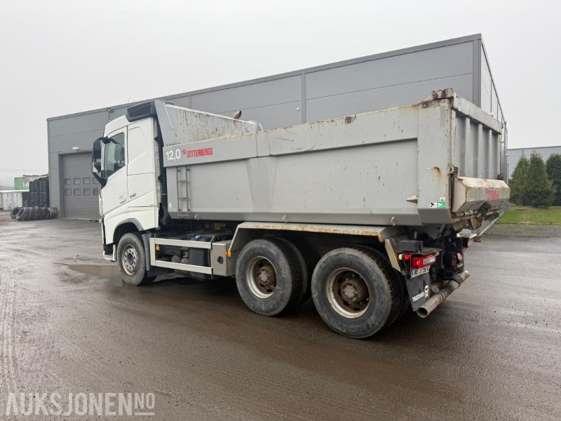 2015 VOLVO FH540 6X4 Euro6 TIPPBIL SERVICEHISTORIKK ZETTERBERG PÅBYGG. - מזהיר: תמונה 5 2015 VOLVO FH540 6X4 Euro6 TIPPBIL SERVICEHISTORIKK ZETTERBERG PÅBYGG. - מזהיר: תמונה 5