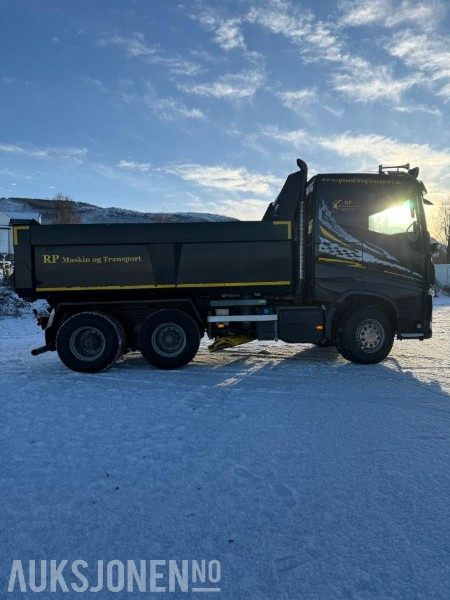 2015 Volvo FH16 6X4 540 Tippbil - Brøyterigget - Skjær - 403000KM - מזהיר: תמונה 4 2015 Volvo FH16 6X4 540 Tippbil - Brøyterigget - Skjær - 403000KM - מזהיר: תמונה 4