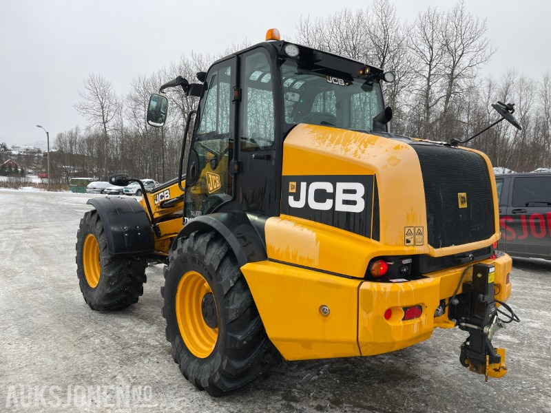 2016 JCB TM 320S 4WD hjullaster med teleskop, to skuffer, pallegafler, og kun 1732 timer - מעמיס גלגלים: תמונה 5 2016 JCB TM 320S 4WD hjullaster med teleskop, to skuffer, pallegafler, og kun 1732 timer - מעמיס גלגלים: תמונה 5