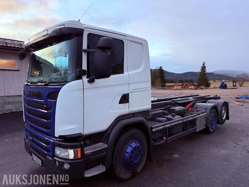 2016 Scania G450 EURO 6 444933 km m/ Krokflak med Hiab 140 AW kran - משאית הרמת וו: תמונה 1 2016 Scania G450 EURO 6 444933 km m/ Krokflak med Hiab 140 AW kran - משאית הרמת וו: תמונה 1