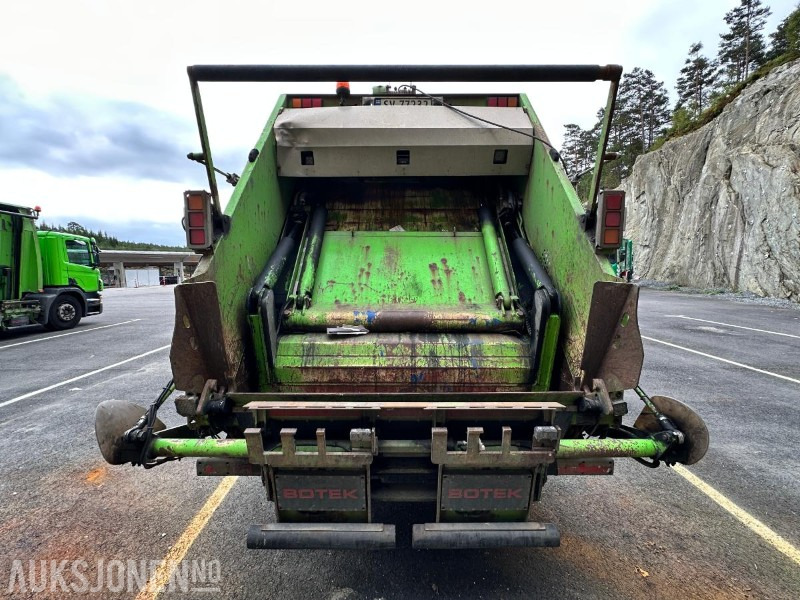 2016 Scania P320 Komprimatorbil - NY EU/2 kammer Inkl. biokammer/MTM påbygg, 277256km - משאית אשפה: תמונה 4 2016 Scania P320 Komprimatorbil - NY EU/2 kammer Inkl. biokammer/MTM påbygg, 277256km - משאית אשפה: תמונה 4