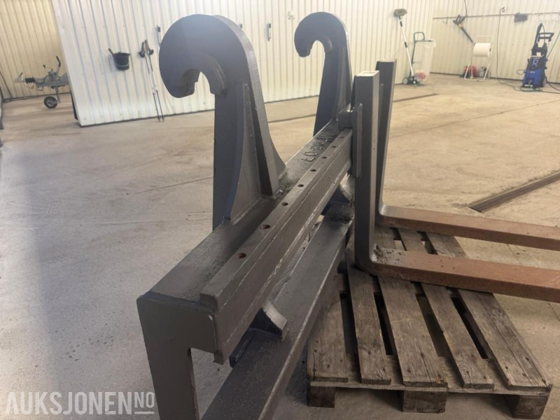 2016 Ufo pallegafler Stort BM feste - צרופה עבור מכונת בנייה: תמונה 2 2016 Ufo pallegafler Stort BM feste - צרופה עבור מכונת בנייה: תמונה 2