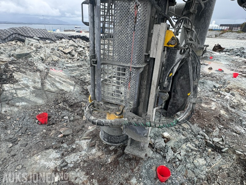 2017 Atlas Copco Flexiroc T30R-03 - 4 574 motortimer - 1 416 hammertimer - אסדת קידוח: תמונה 5 2017 Atlas Copco Flexiroc T30R-03 - 4 574 motortimer - 1 416 hammertimer - אסדת קידוח: תמונה 5