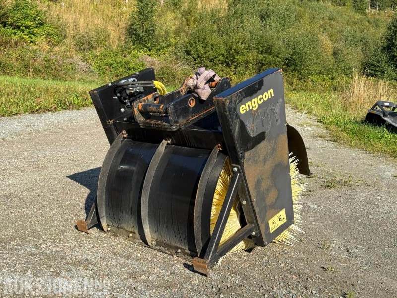 2017 Engcon SR 8000-B kostemaskin/feievalser - ציוד בנייה: תמונה 4 2017 Engcon SR 8000-B kostemaskin/feievalser - ציוד בנייה: תמונה 4