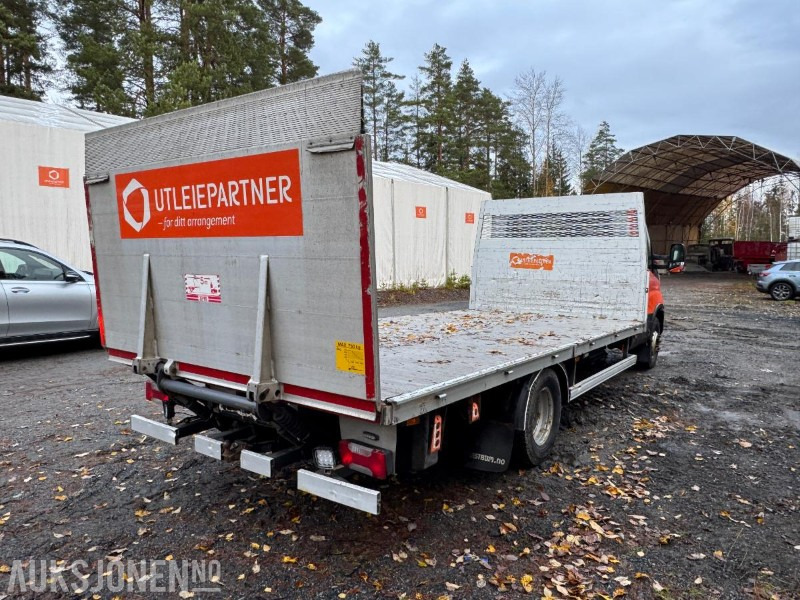 2017 Iveco Daily planbil med bakløfter - משאית צד נופל/ שטוחה: תמונה 5 2017 Iveco Daily planbil med bakløfter - משאית צד נופל/ שטוחה: תמונה 5