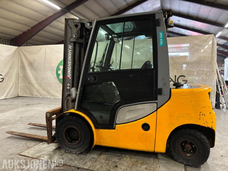 2017 Jungheinrich Gaffeltruck DGF 430s - ציוד לטיפול בחומרים: תמונה 2 2017 Jungheinrich Gaffeltruck DGF 430s - ציוד לטיפול בחומרים: תמונה 2