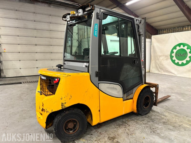 2017 Jungheinrich Gaffeltruck DGF 430s - ציוד לטיפול בחומרים: תמונה 5 2017 Jungheinrich Gaffeltruck DGF 430s - ציוד לטיפול בחומרים: תמונה 5