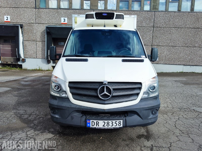 2017 Mercedes-Benz Sprinter kjølebil - EU godkjent - Ryggekamera - Automatgir - Bakløft - משאית תיבה: תמונה 3 2017 Mercedes-Benz Sprinter kjølebil - EU godkjent - Ryggekamera - Automatgir - Bakløft - משאית תיבה: תמונה 3