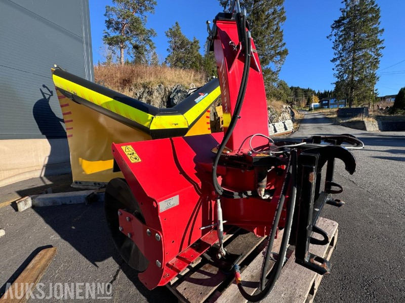 2017 Tokvam F 150 H - To trinns hydraulisk drevet snøfres - Frontmontert - SMS/trima feste - Demomaskin - מכונה חקלאית: תמונה 3 2017 Tokvam F 150 H - To trinns hydraulisk drevet snøfres - Frontmontert - SMS/trima feste - Demomaskin - מכונה חקלאית: תמונה 3