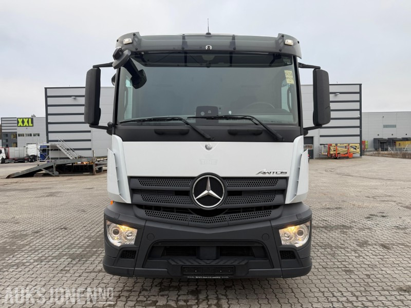 2018 Mercedes-Benz Antos 1830 skapbil, med kjøling, 360-kamera, baklem, multiratt, dab, fjernkontroll - משאית תיבה: תמונה 2 2018 Mercedes-Benz Antos 1830 skapbil, med kjøling, 360-kamera, baklem, multiratt, dab, fjernkontroll - משאית תיבה: תמונה 2