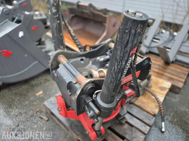 2018 Rototilt R8 Tiltrotator, REPOBJEKT - צרופה עבור מכונת בנייה: תמונה 2 2018 Rototilt R8 Tiltrotator, REPOBJEKT - צרופה עבור מכונת בנייה: תמונה 2