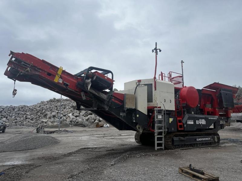 2018 Sandvik UJ440i kjeftknuser - מגרסת מלחציים, משקף: תמונה 1 2018 Sandvik UJ440i kjeftknuser - מגרסת מלחציים, משקף: תמונה 1